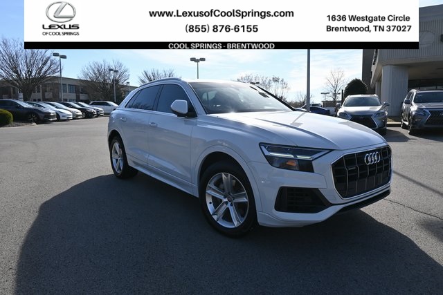 2019 Audi Q8 Premium's photo