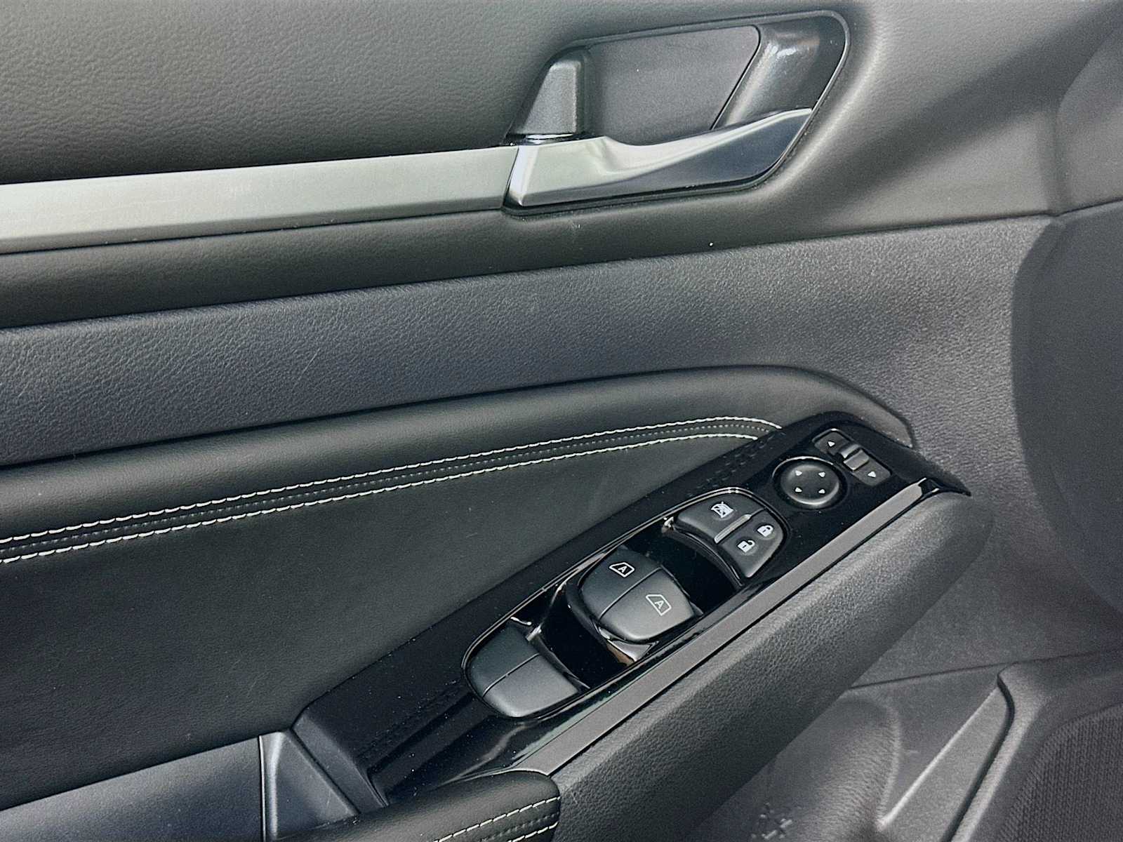 2021 Nissan Altima 2.5 SL photo 16