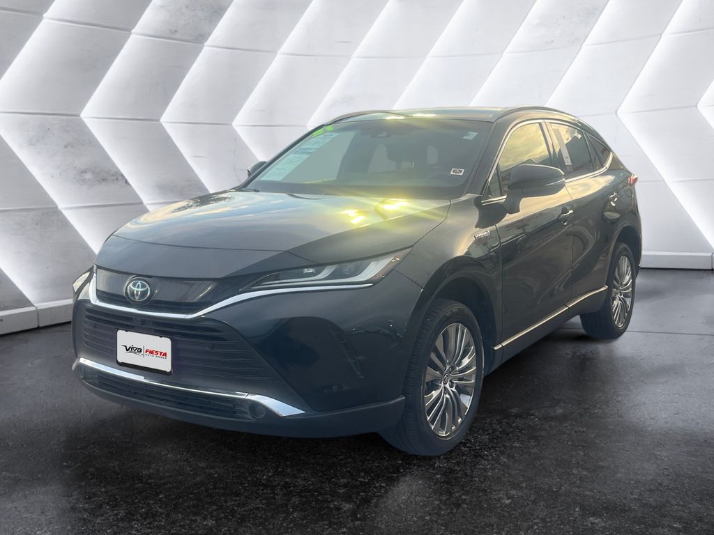 2021 Toyota Venza Limited photo 3