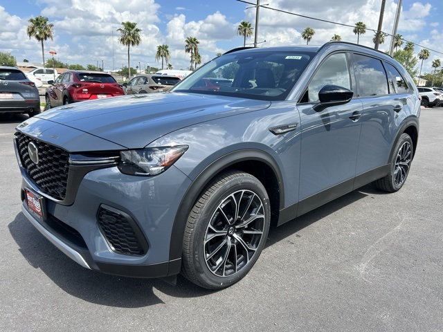 2025 Mazda CX-70 Premium photo 3