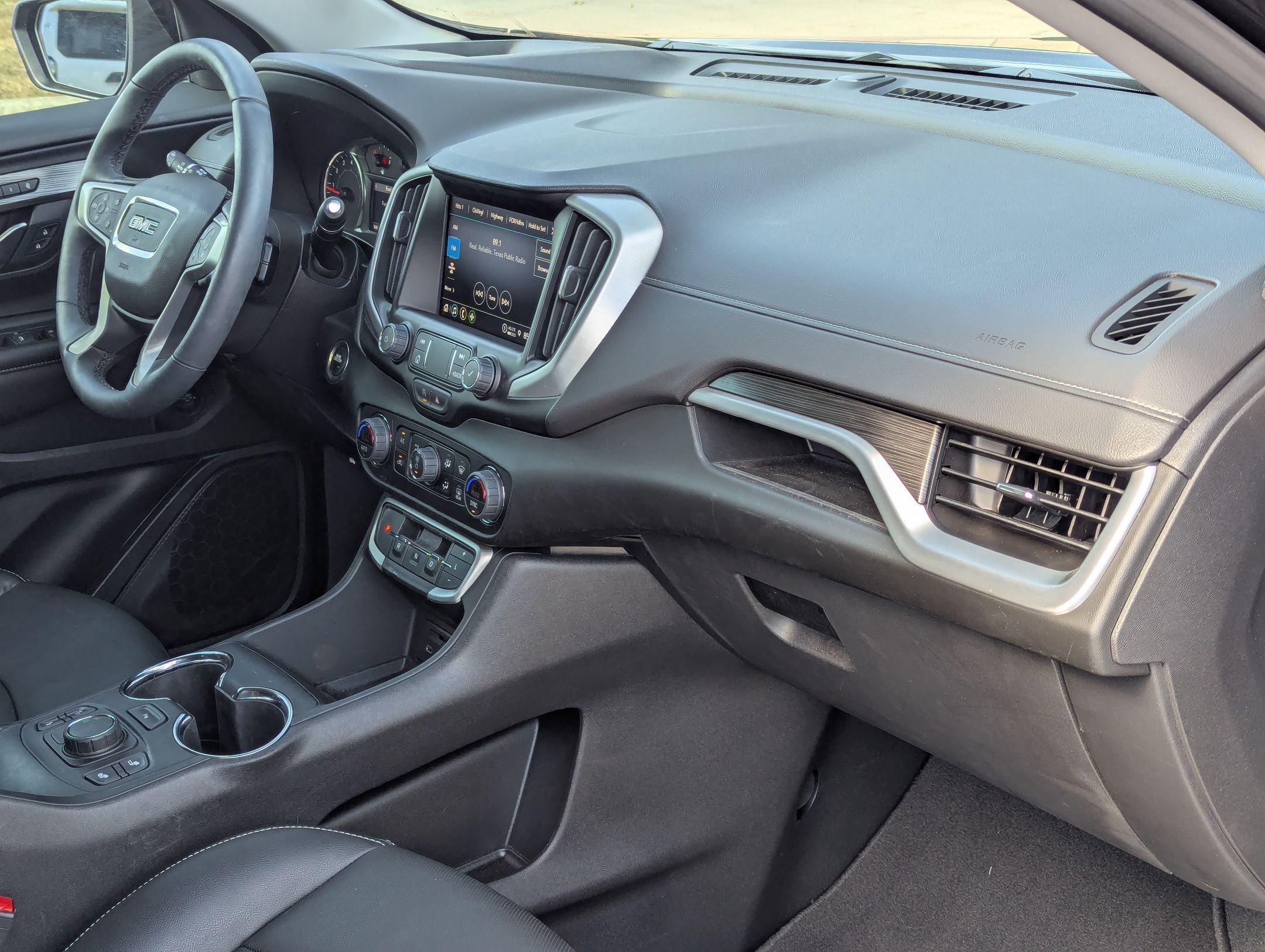 2024 Gmc Terrain SLT photo 24