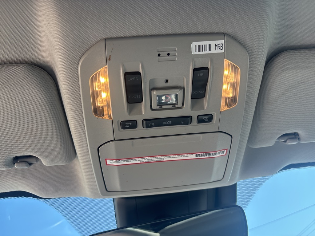 2021 Toyota Highlander Hybrid XLE photo 23