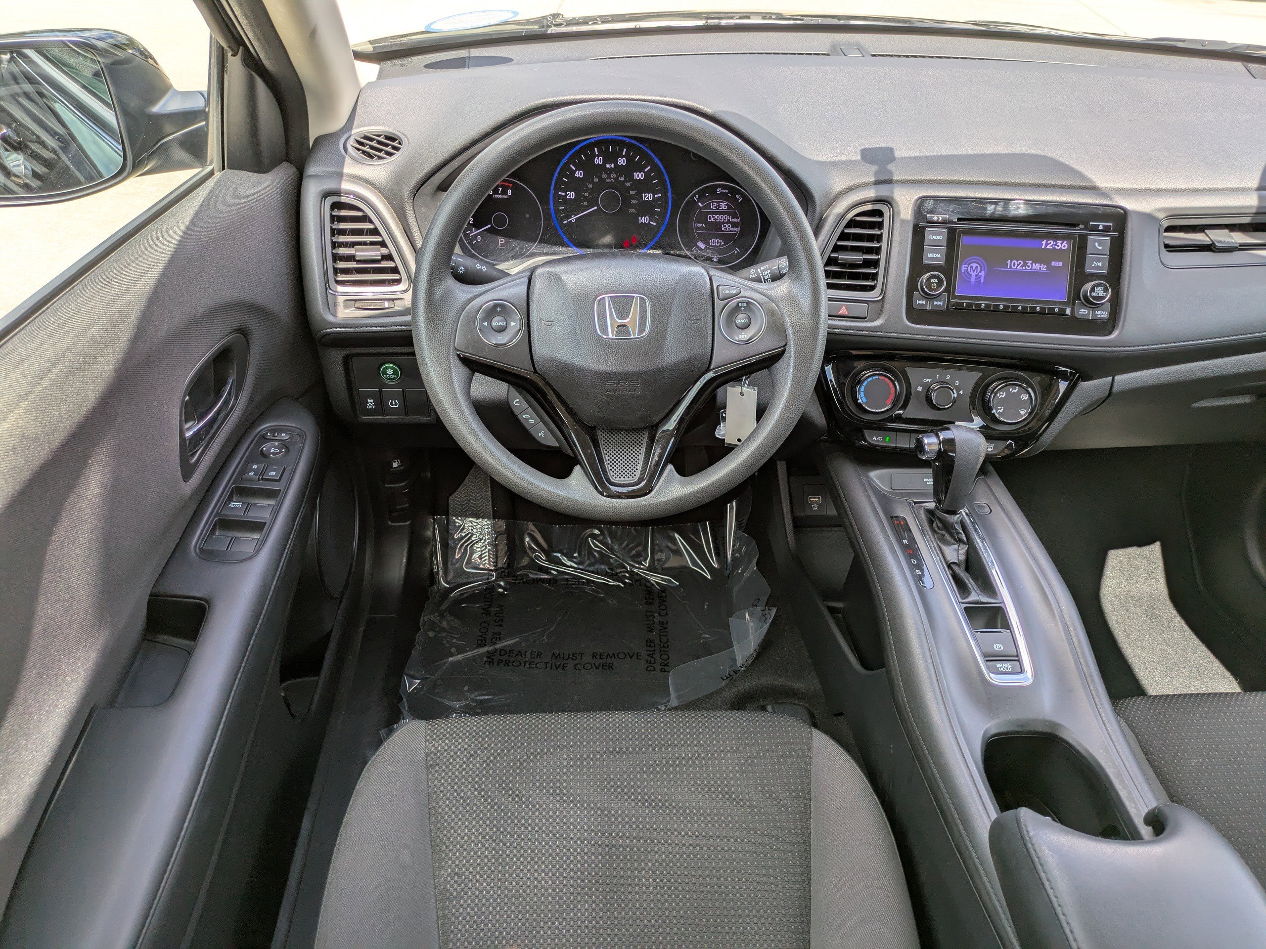 2019 Honda HR-V LX photo 9