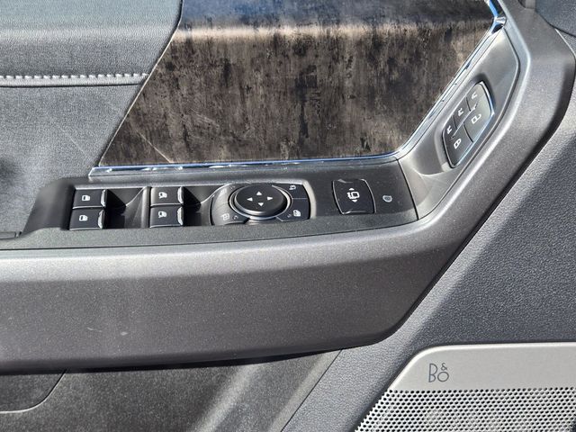 2026 Ford F-250 Lariat photo 19