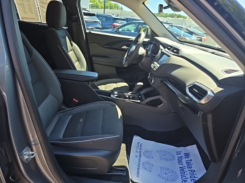 2022 Chevrolet Trailblazer LT photo 29