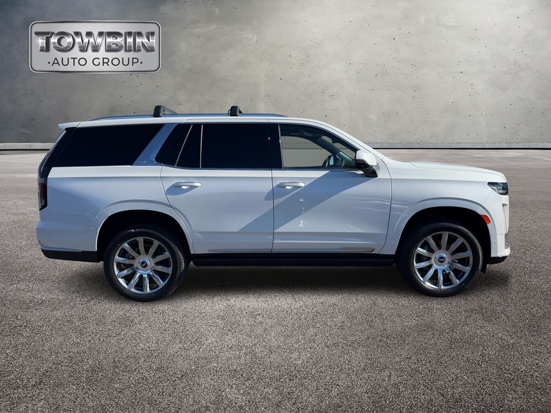 2024 Cadillac Escalade Premium Luxury Platinum photo 2