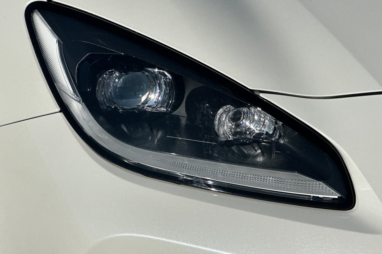 2025 Toyota GR86 Premium photo 28