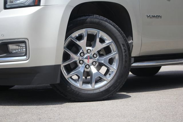 2016 Gmc Yukon SLT photo 3