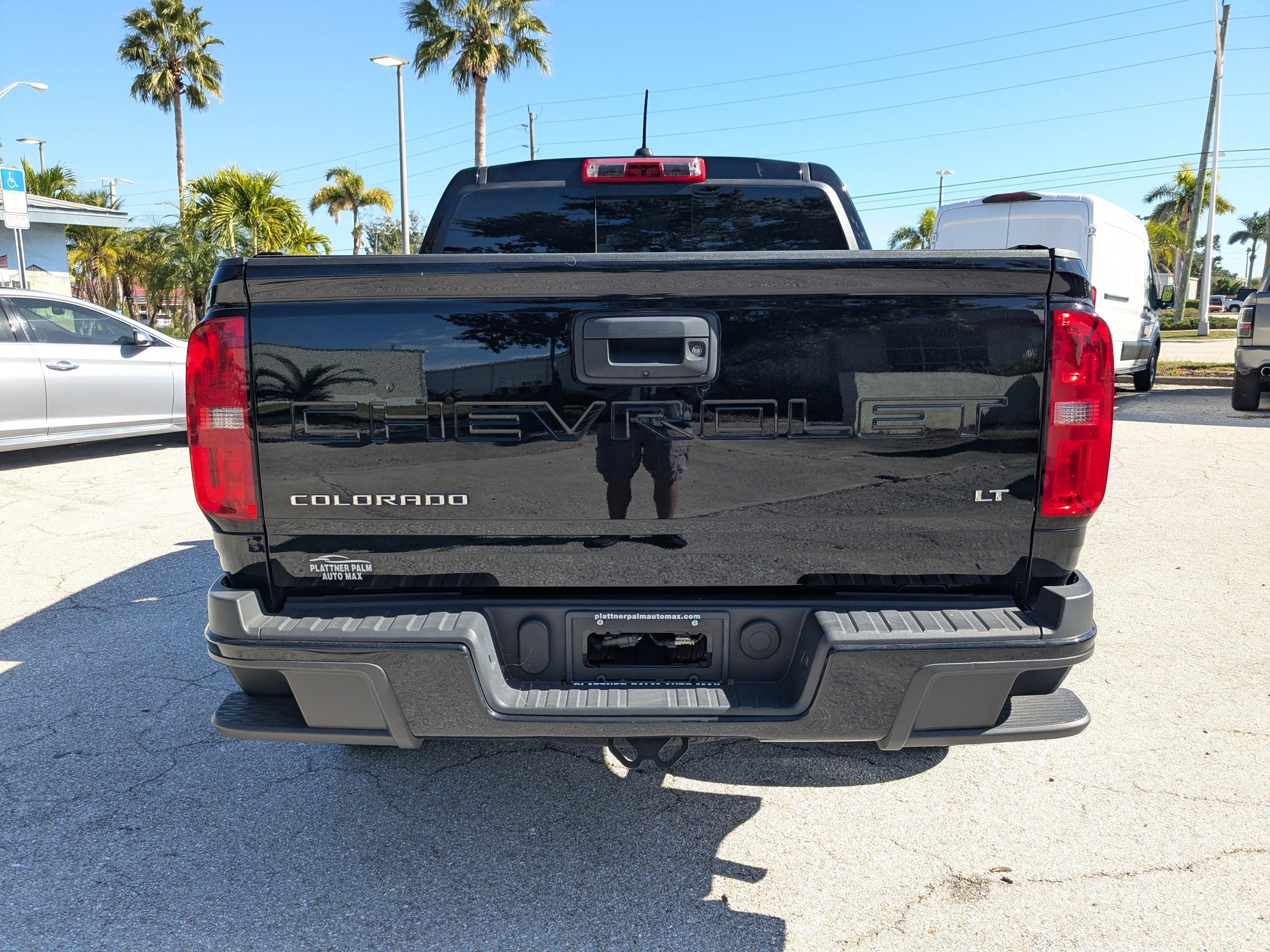 2022 Chevrolet Colorado LT photo 3