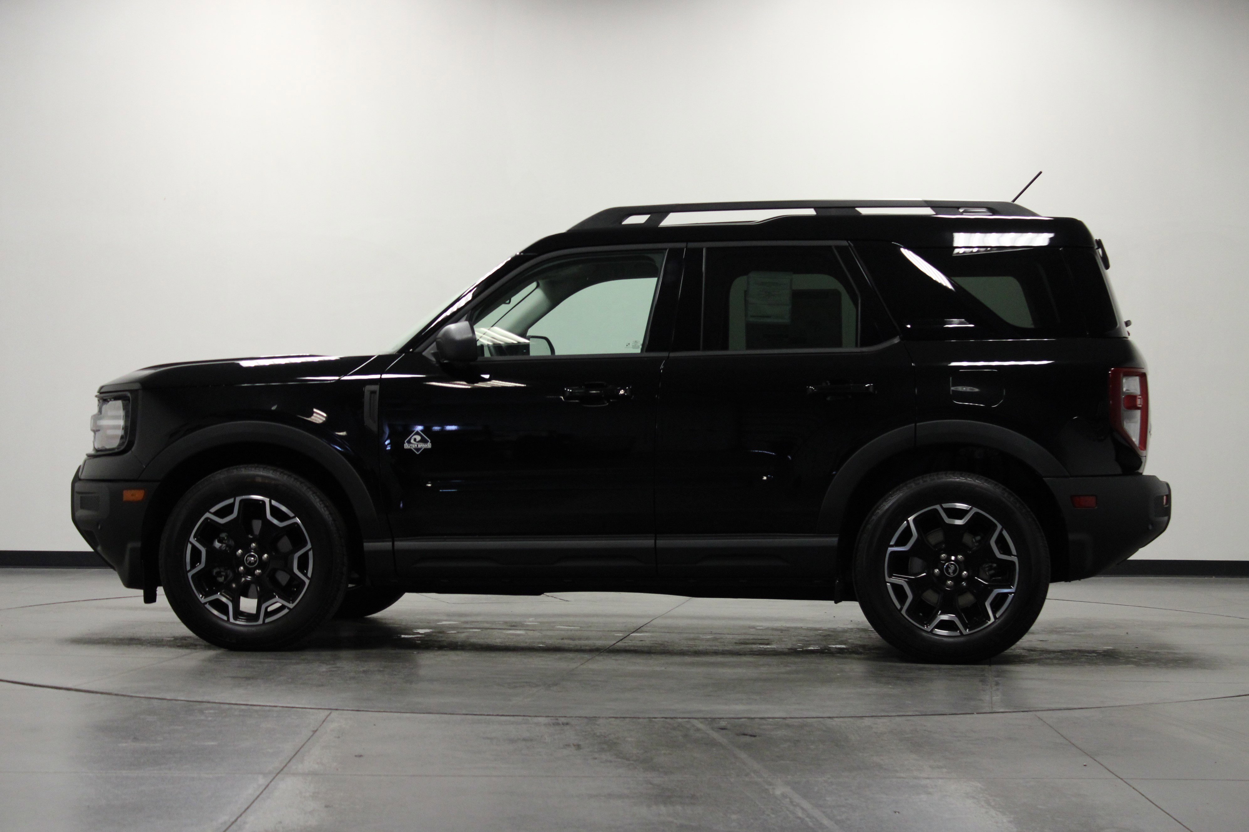 2025 Ford Bronco Sport Outer Banks photo 6