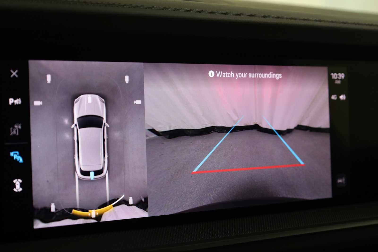 2025 Porsche Cayenne S photo 32