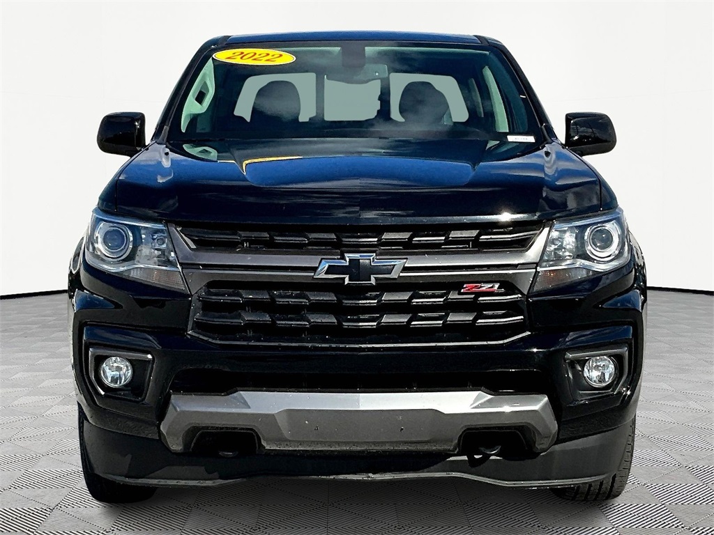 2022 Chevrolet Colorado Z71 photo 2