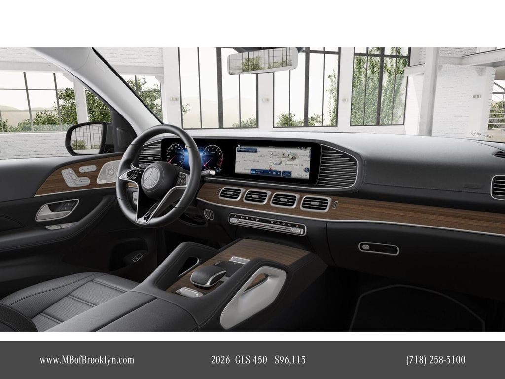 2026 Mercedes Benz GLS 450 4MATIC photo 6