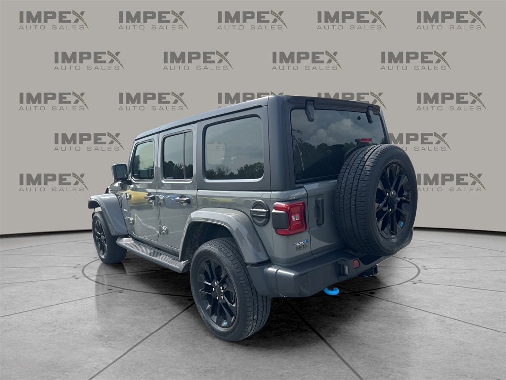 2022 Jeep Wrangler Unlimited Sahara 4xe photo 3