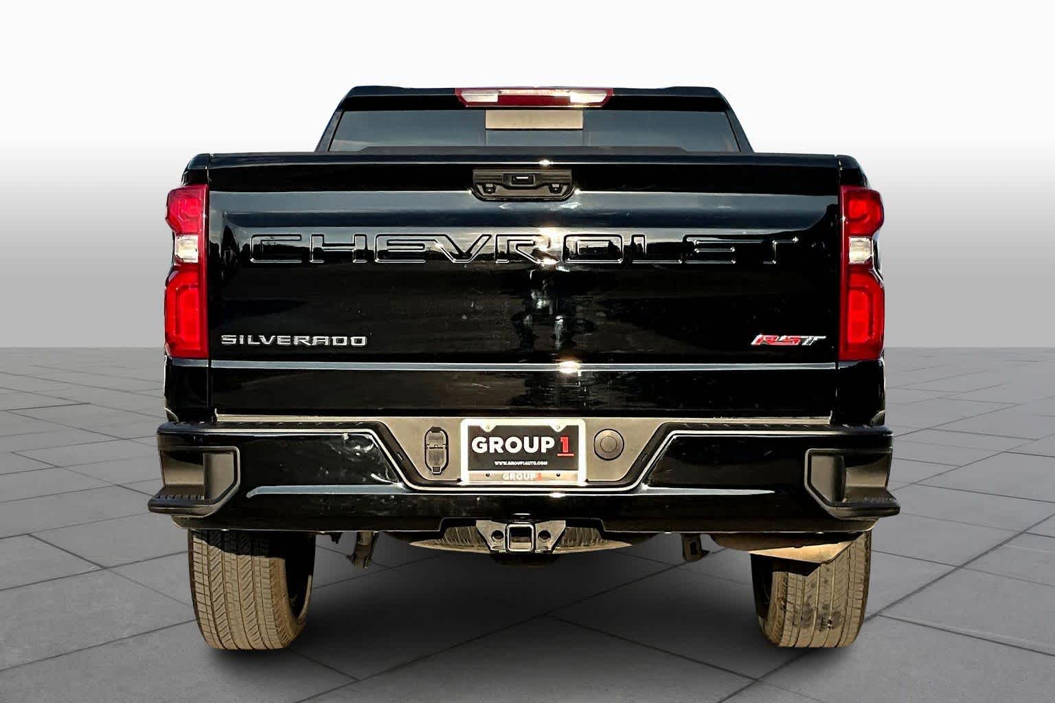 2023 Chevrolet Silverado 1500 RST photo 4