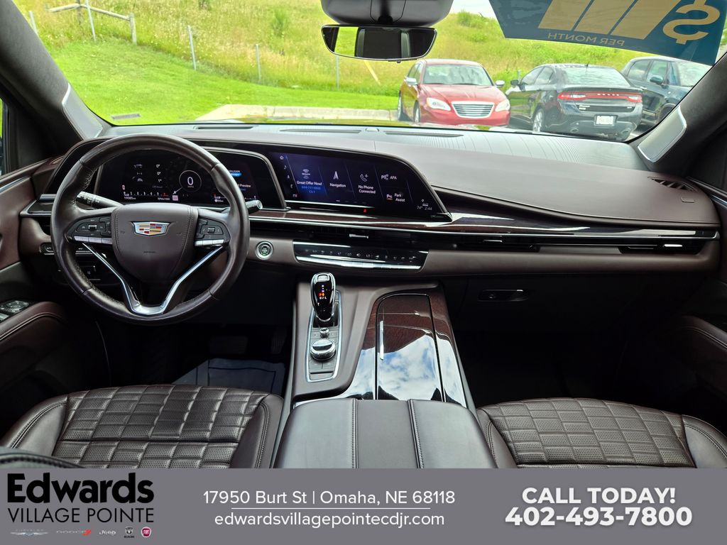 2022 Cadillac Escalade ESV Sport Platinum photo 14