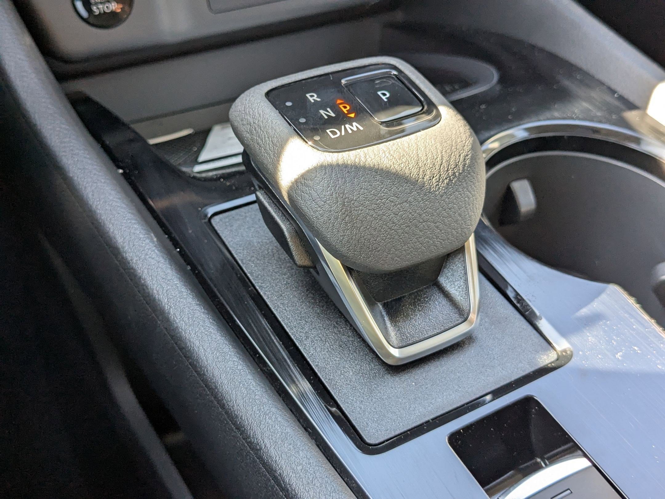2026 Nissan Rogue SV photo 15