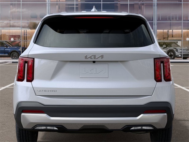2025 Kia Sorento LX photo 12
