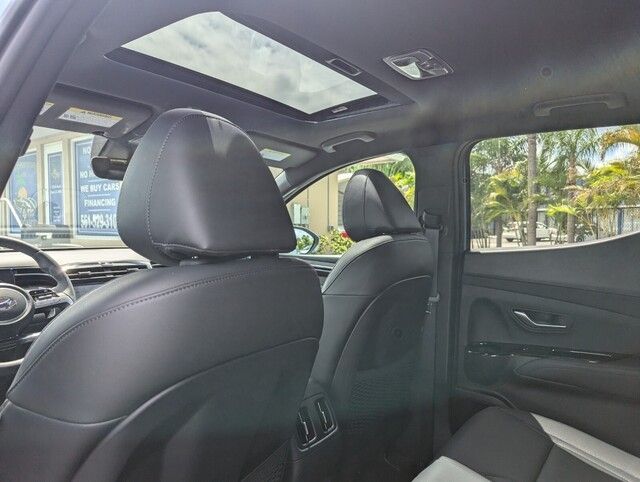 2024 Hyundai Santa Cruz Limited photo 12