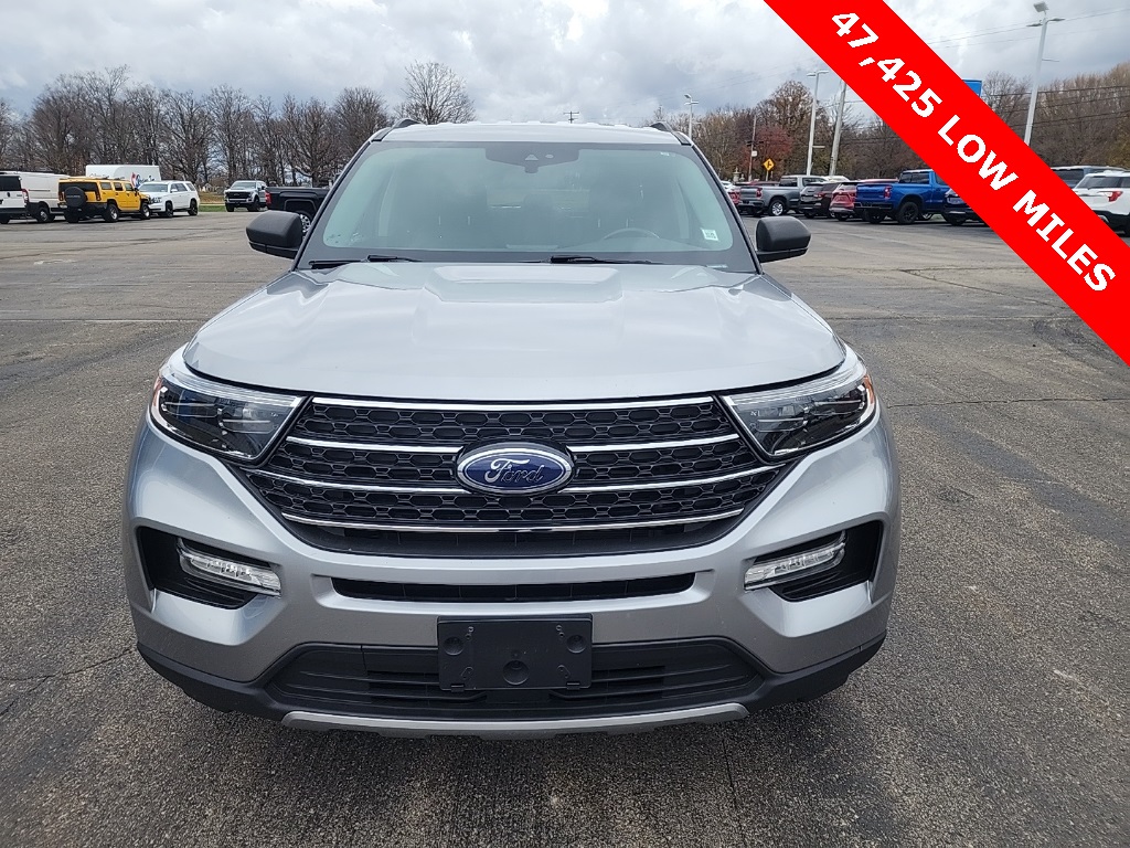 2021 Ford Explorer XLT photo 2
