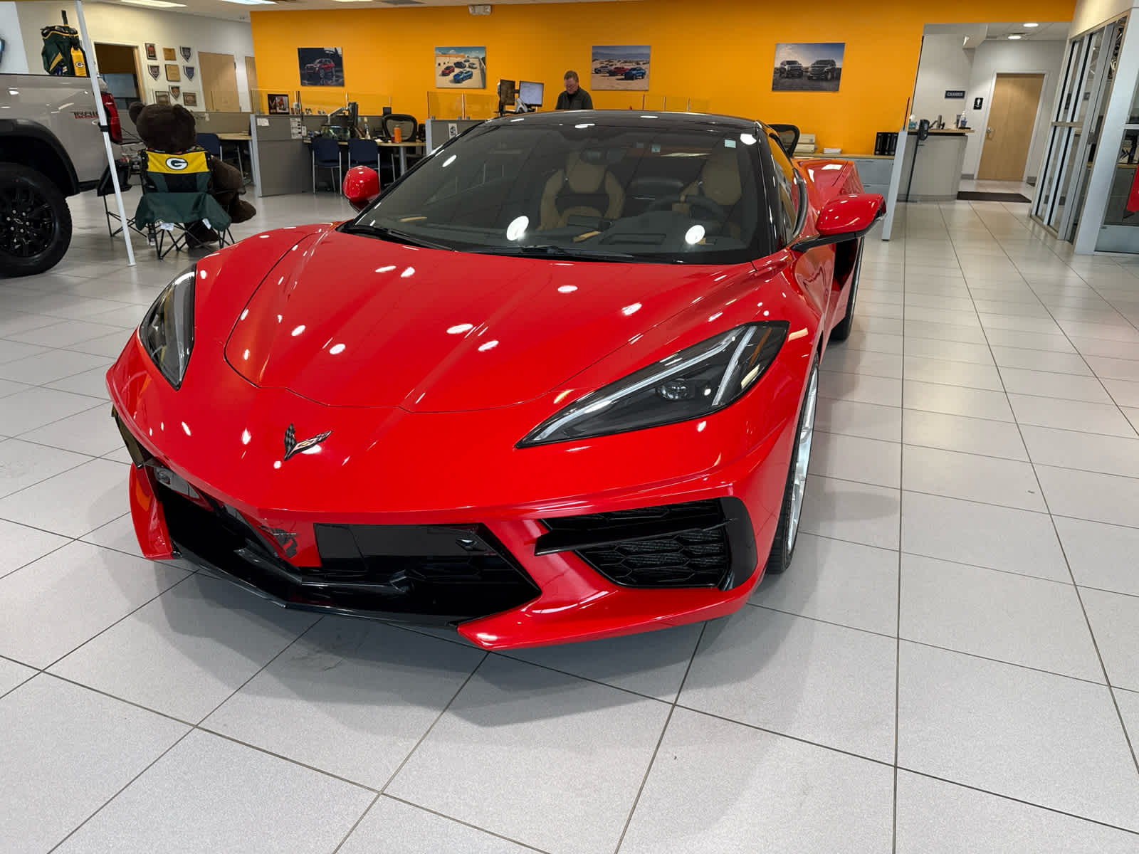 2023 Chevrolet Corvette Stingray 2LT photo 2