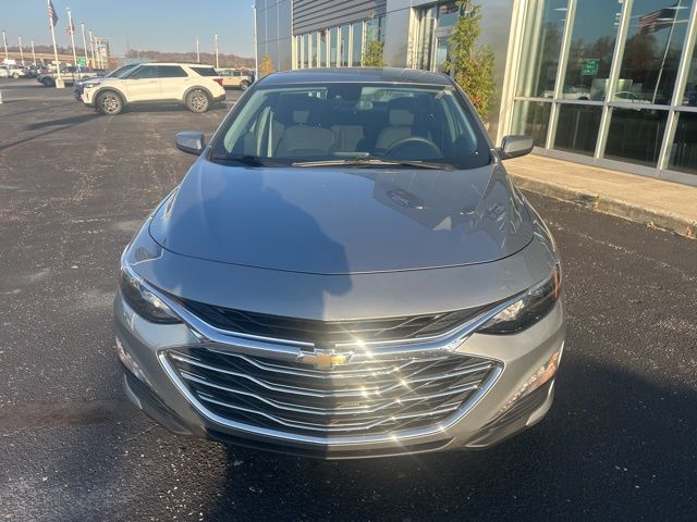 Used 2024 Chevrolet Malibu 1LT with VIN 1G1ZD5STXRF117619 for sale in Martinsville, IN