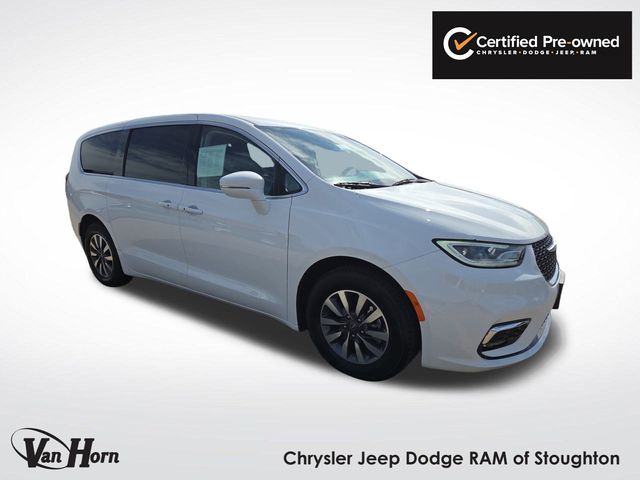 2022 Chrysler Pacifica Hybrid Touring L's photo