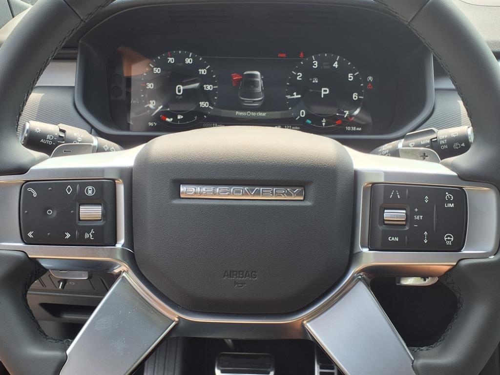 2025 Land Rover Discovery SE photo 11