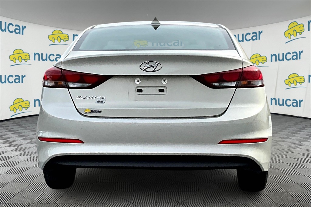 2017 Hyundai Elantra SE photo 5