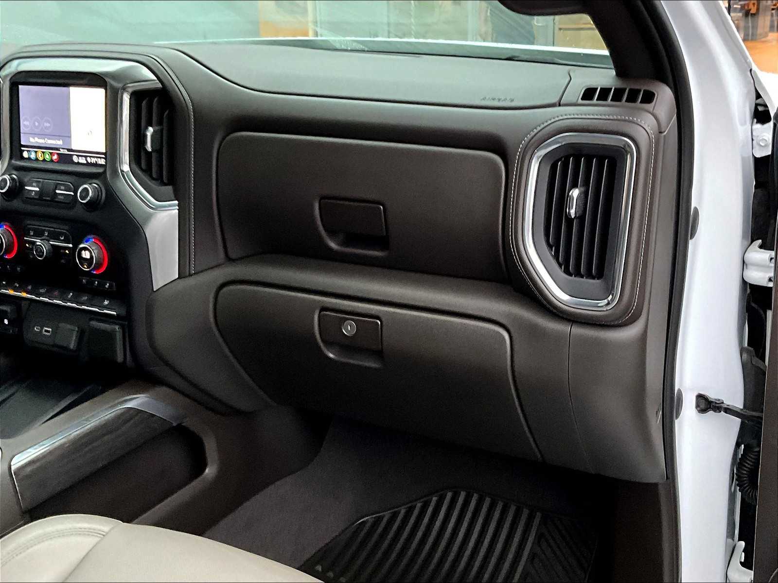 2020 Chevrolet Silverado 1500 LTZ photo 13