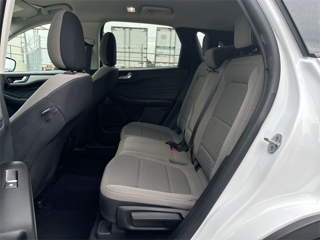 2021 Ford Escape SE photo 18