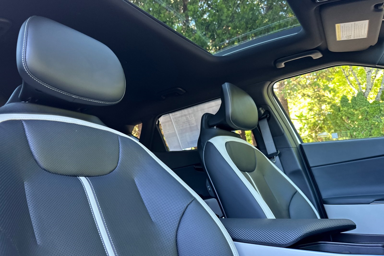 2025 Kia EV6 GT-Line photo 13