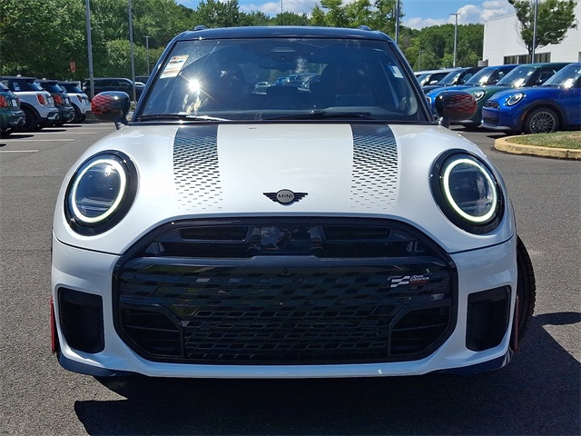 2025 Mini Cooper 4 Door Hardtop Iconic photo 2