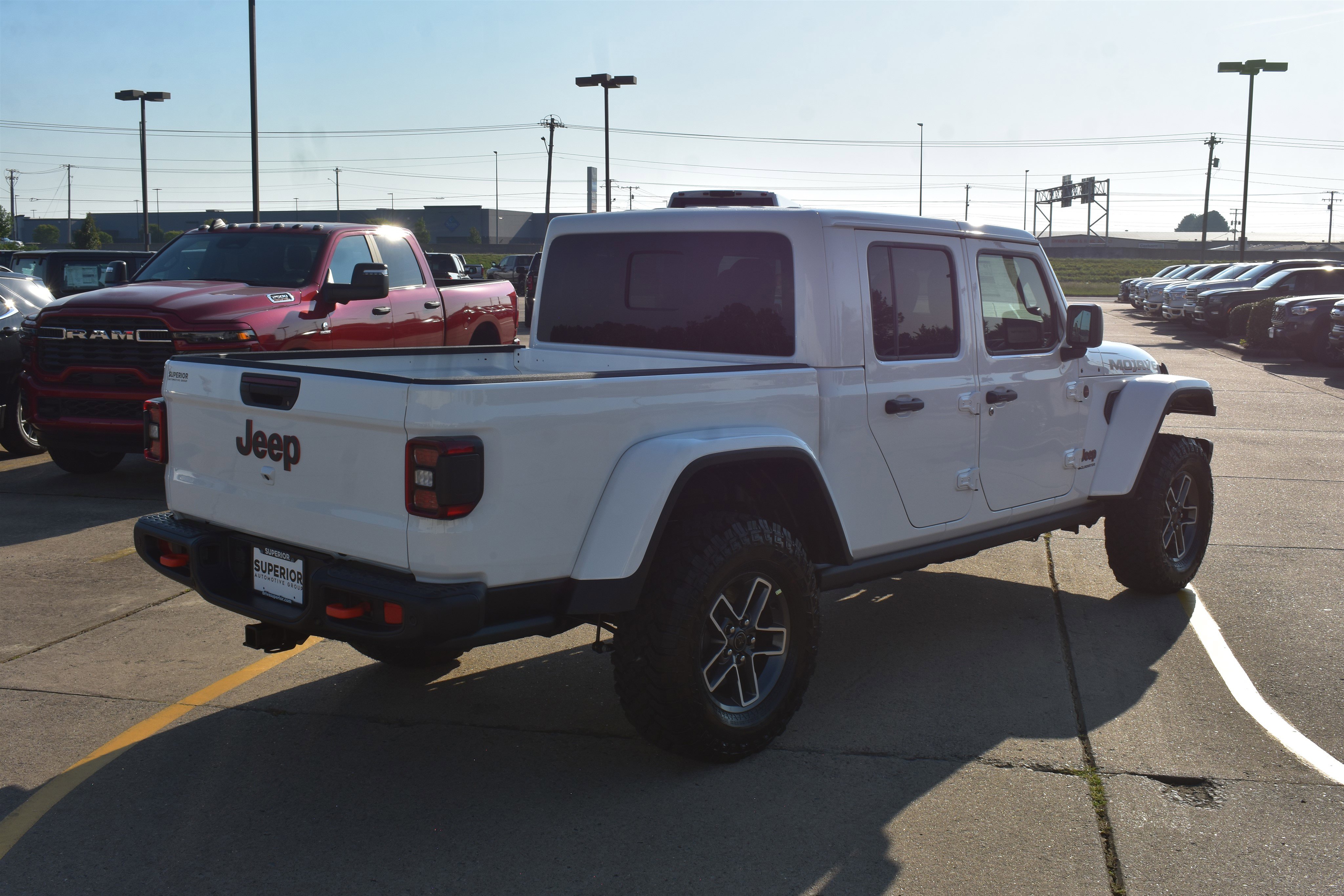 2025 Jeep Gladiator Mojave photo 2