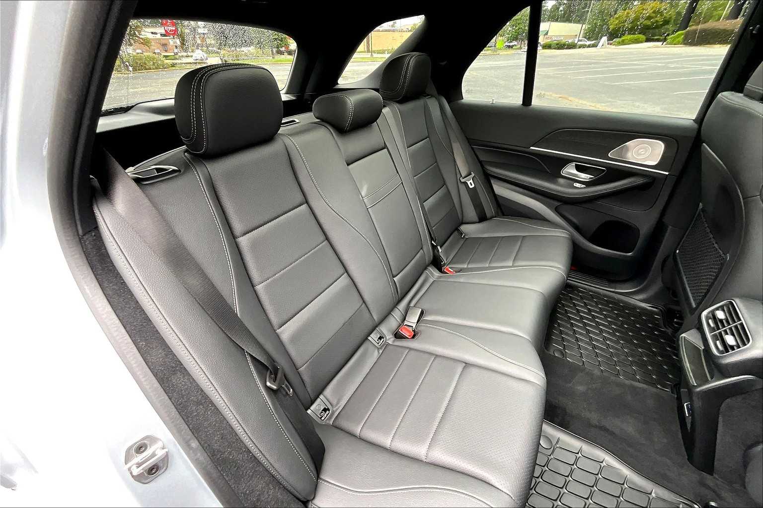 2025 Mercedes Benz GLE 450e 4MATIC photo 18