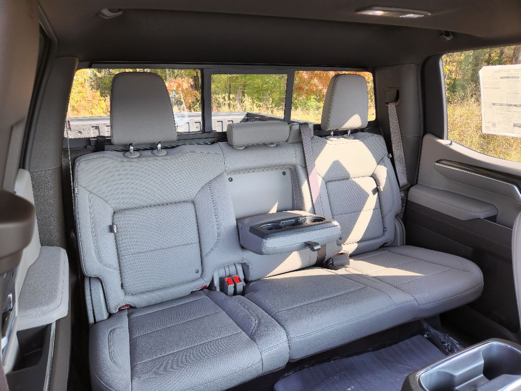 2025 Chevrolet Silverado 1500 LTZ photo 28