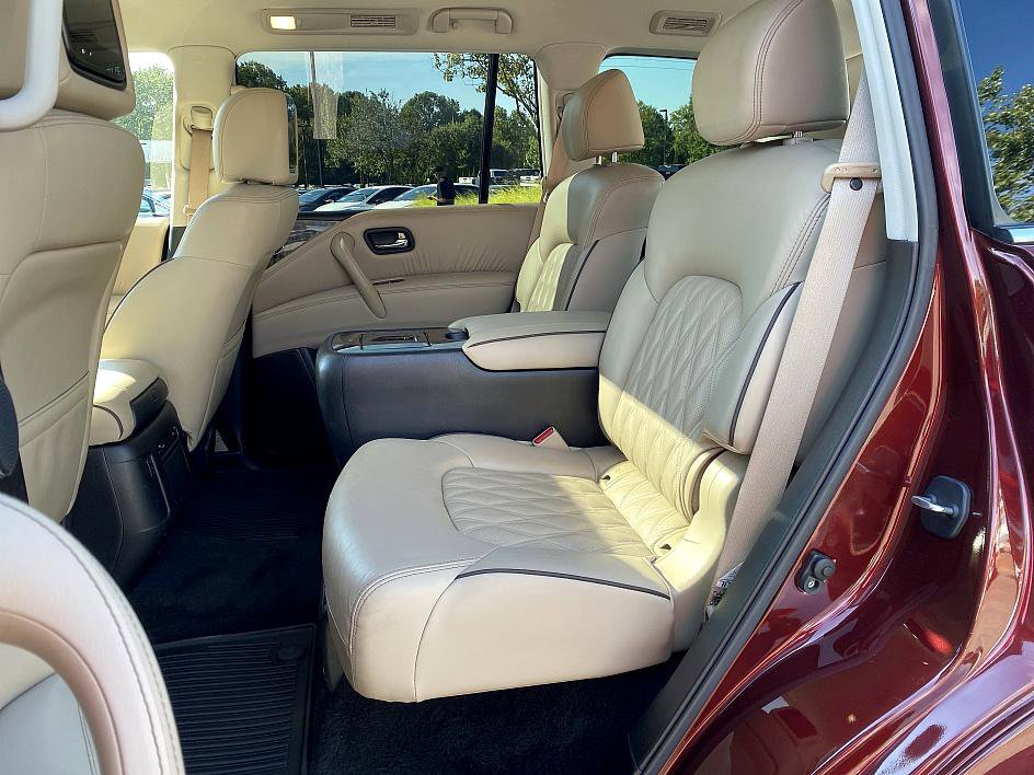 2021 Nissan Armada Platinum photo 18