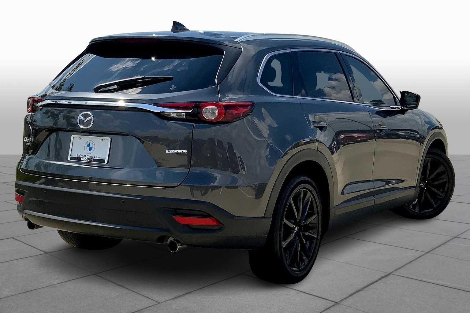 2022 Mazda CX-9 Touring photo 11