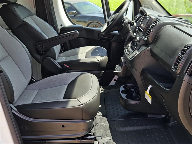 2025 Ram ProMaster 2500 photo 7