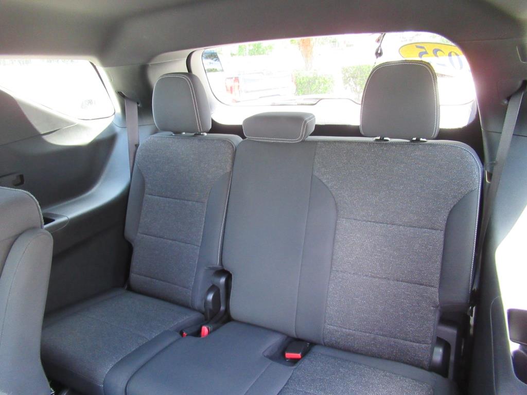 2025 Chevrolet Traverse photo 26