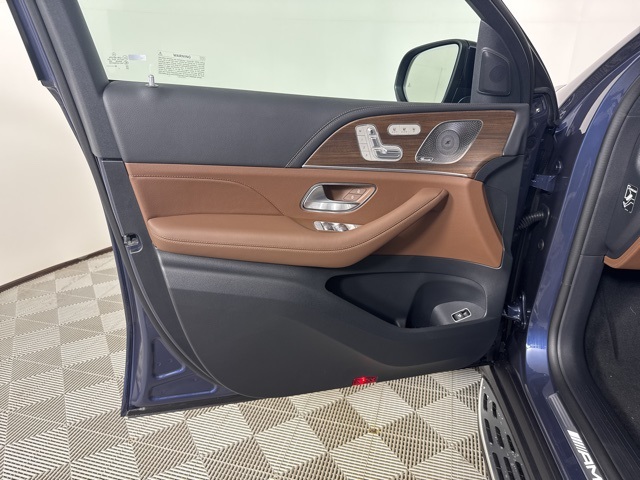2026 Mercedes Benz GLE 53 AMG 4MATIC photo 12