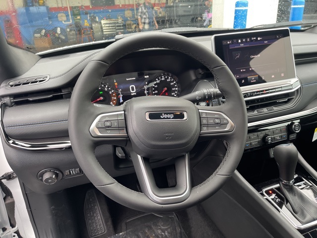 2026 Jeep Compass Limited Altitude photo 2