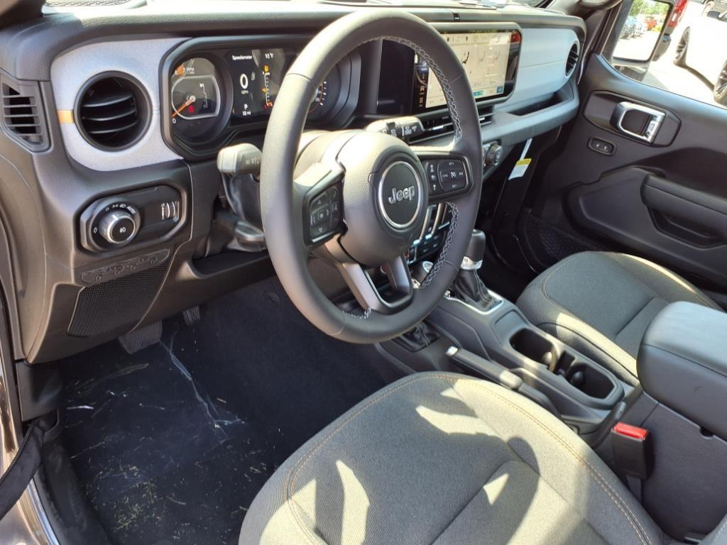 2025 Jeep Wrangler Willys photo 4