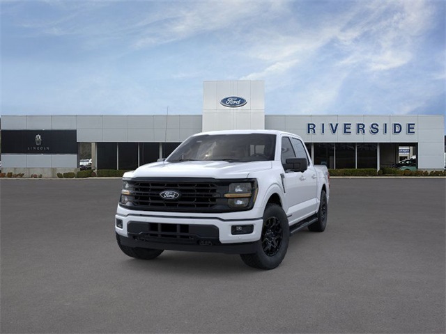 2025 Ford F-150 XLT photo 2