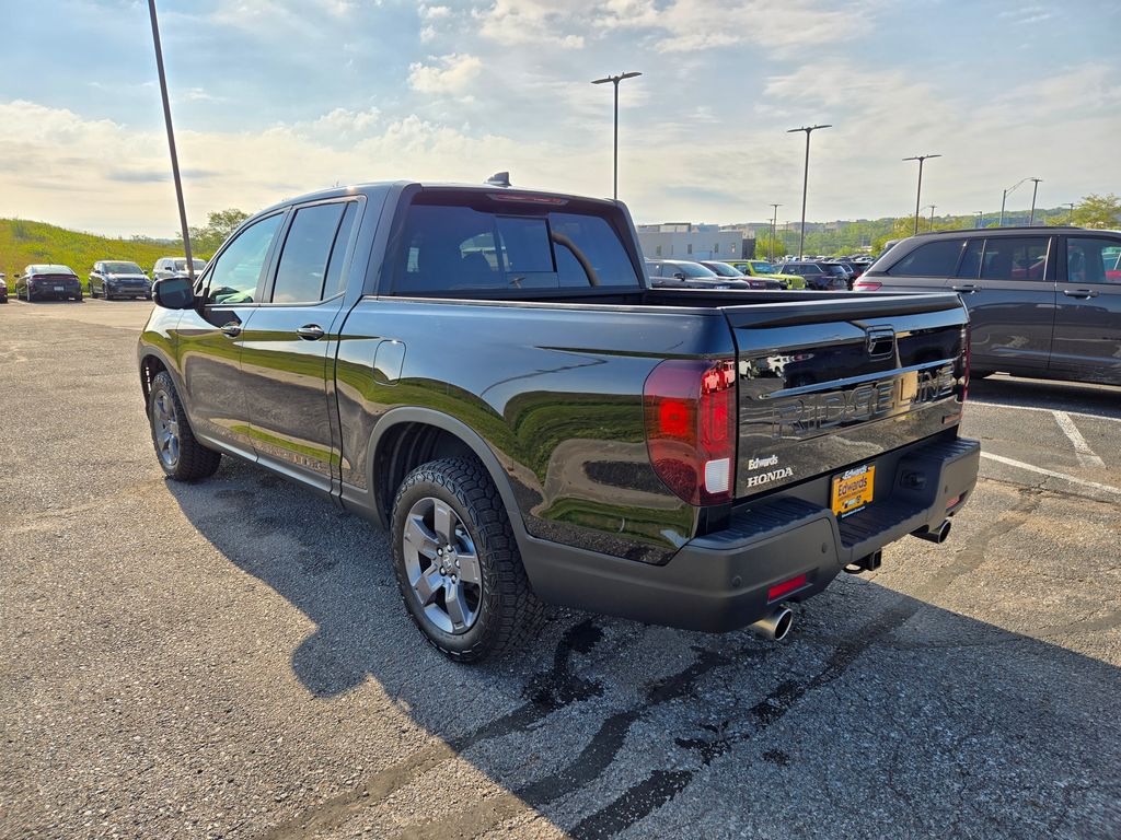 2024 Honda Ridgeline TrailSport photo 5