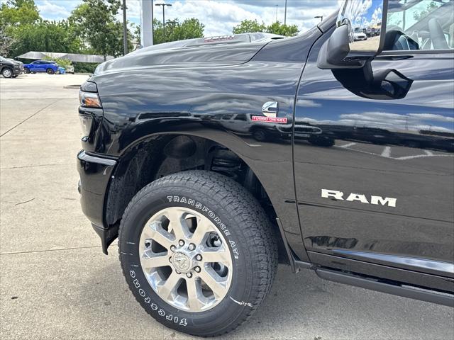 2025 Ram 2500 Laramie photo 18