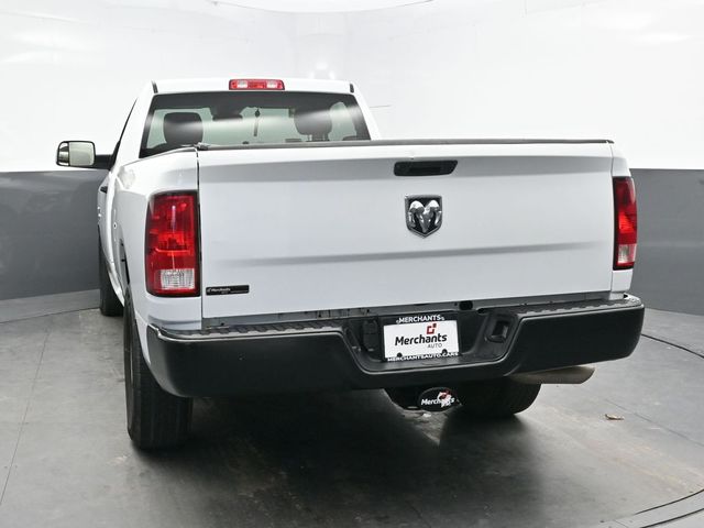 2022 Ram 1500 Classic Tradesman photo 3
