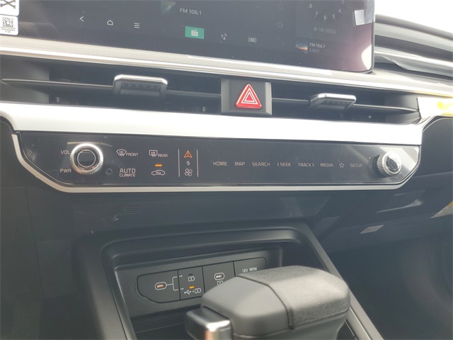 2026 Kia K5 LXS photo 28