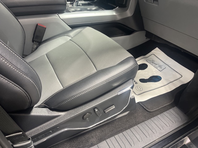 2022 Ford F-150 Lariat photo 23