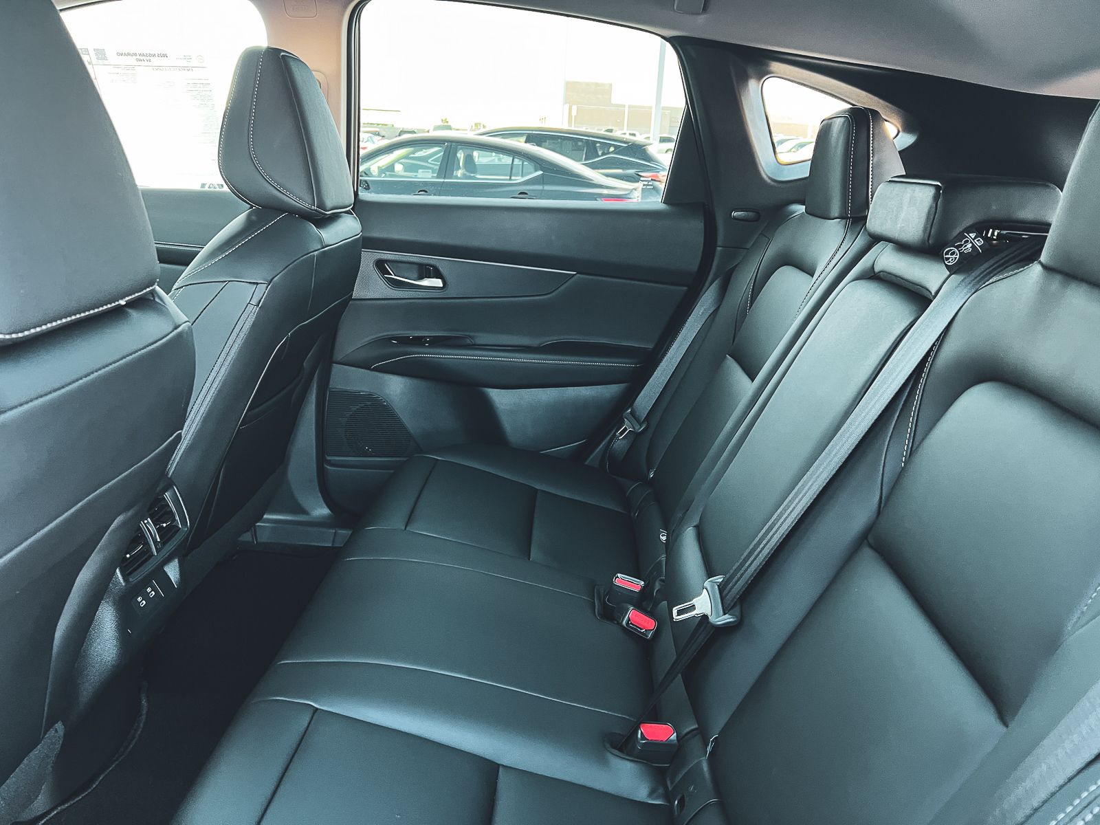 2025 Nissan Murano SV photo 24